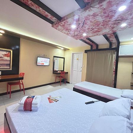 Hotel Sogo Sta Rosa Санта Роса Екстериор снимка